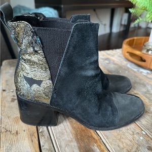 TOMS Black Everly Boots with Metallic Details
